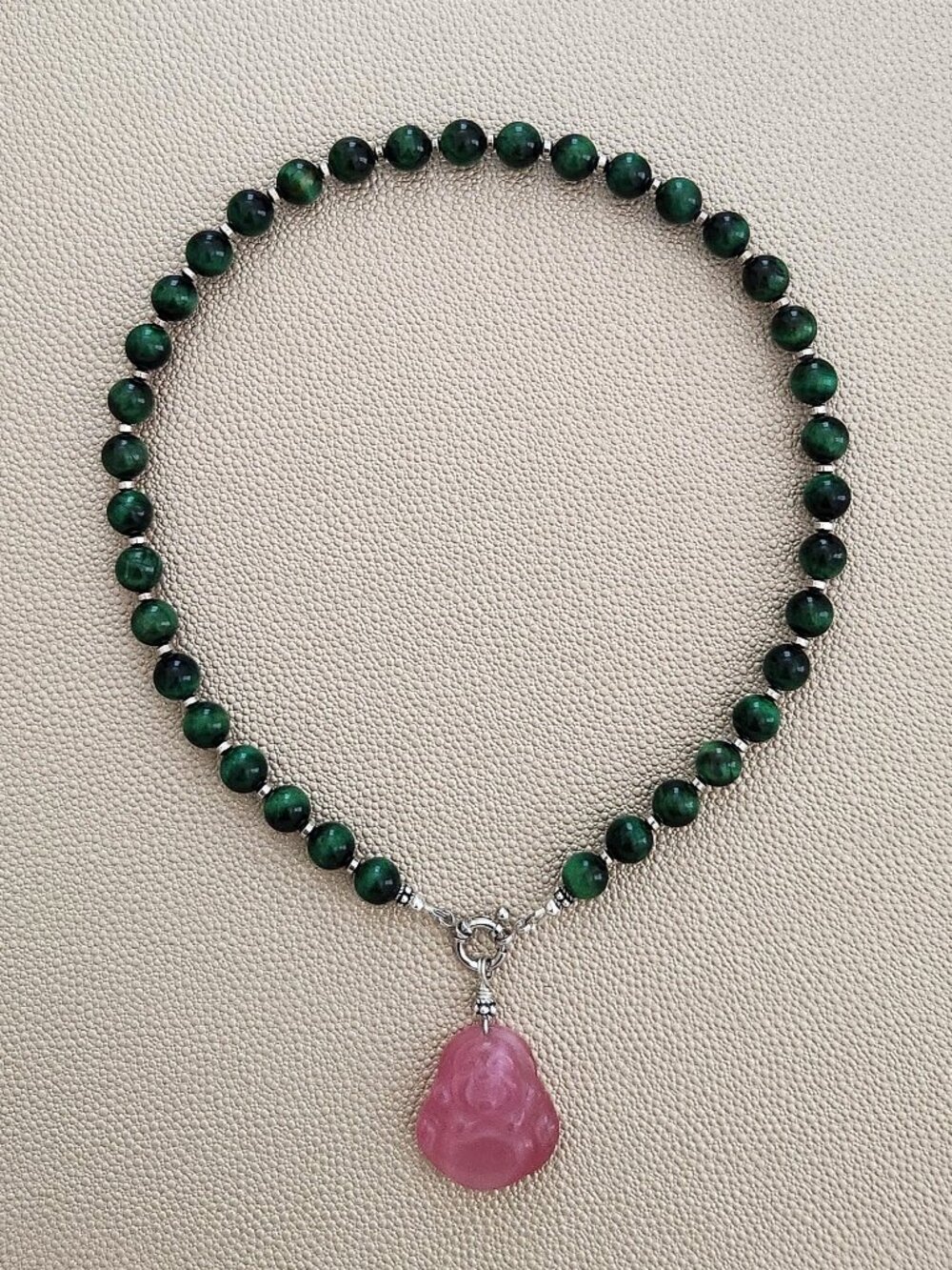 GREEN TIGERS EYE NECKLACE W/ HAPPY BUDDHA PENDANT--16"